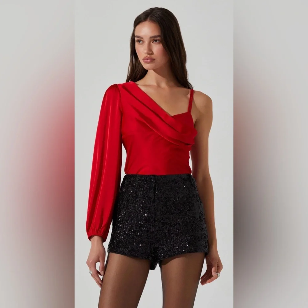 NWT Astr Jenah One-Shoulder Satin Top Adjustable Straps Sz Large - Picture 6 of 13